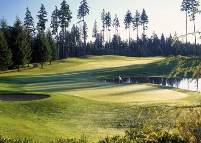 Gold Mountain Golf Club
